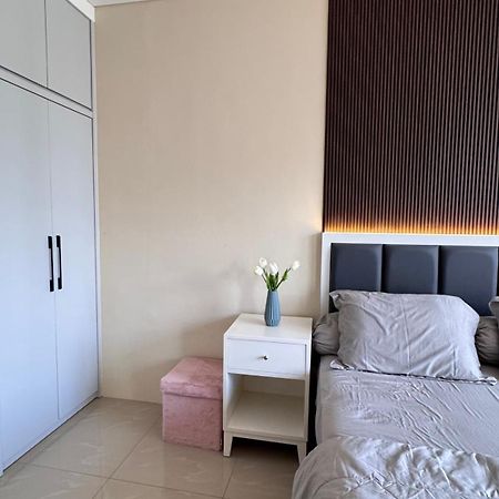 Nagoya Thamrin Apartment High Floor With View Exterior foto