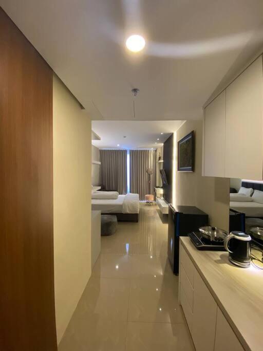 Nagoya Thamrin Apartment High Floor With View Exterior foto